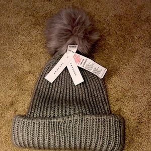 TopShop Pom‎ Pom Winter Hat Beanie NWT
